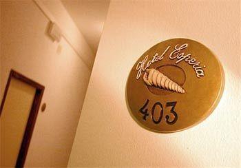 Esperia Hotel